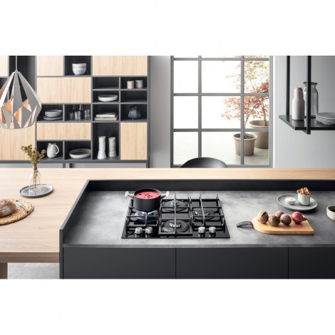 Hotpoint | HAGS 61F/BK | Hob | Gas on glass | Number of burners/cooking zones 4 | Rotary knobs | Black - 6